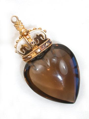 Mary Queen of Scots' heart pendant