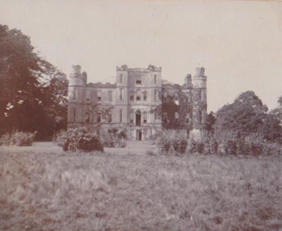Gelston Castle