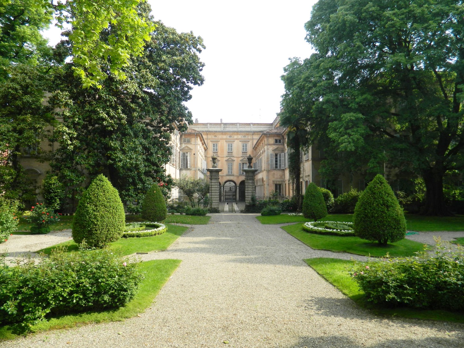 Palazzo Scotti di Sarmato